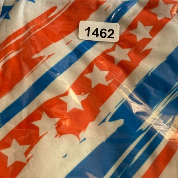 1462 LuLaRoe Leggings Size OS Red Cream Blue Stars Stripes Print New - Picture 4 of 4